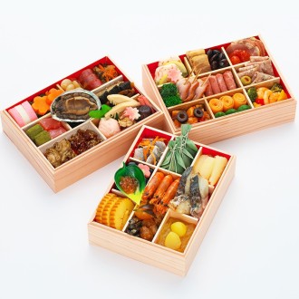 [京都・日本料理店一献うえ原監修]和風おせち鞍馬三段重