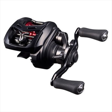 ダイワ ベイトリール 25アルファスBF TW 6.3L(左)