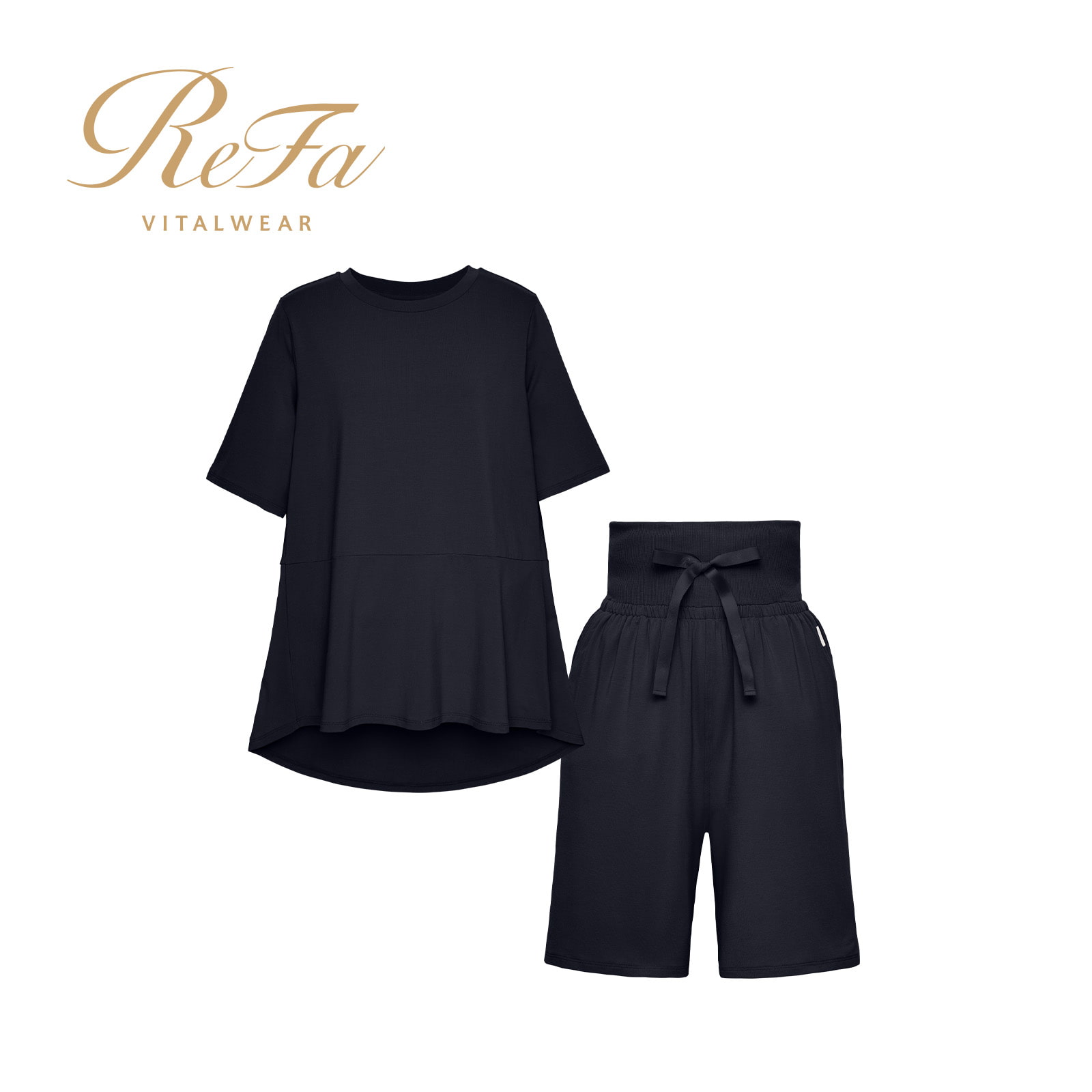 リファ バイタルテック ストレッチスムース ショートスリーブプルオーバー&ショートパンツ/WOMEN ネイビー S