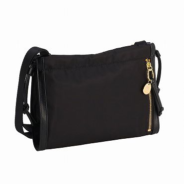 ace.／エース  HAyU ユッカ サコッシュショルダーバッグ 17831