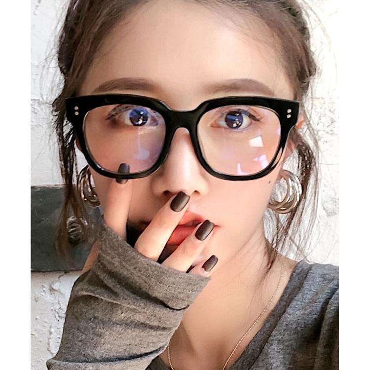 A.ブラック