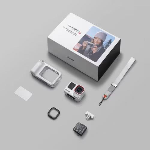 【長期保証付】Insta360 Insta360 Ace Pro2 アークティックホワイト ストリート撮影ミストキット CINSBBGA-ACEPRO2198 国内正規品