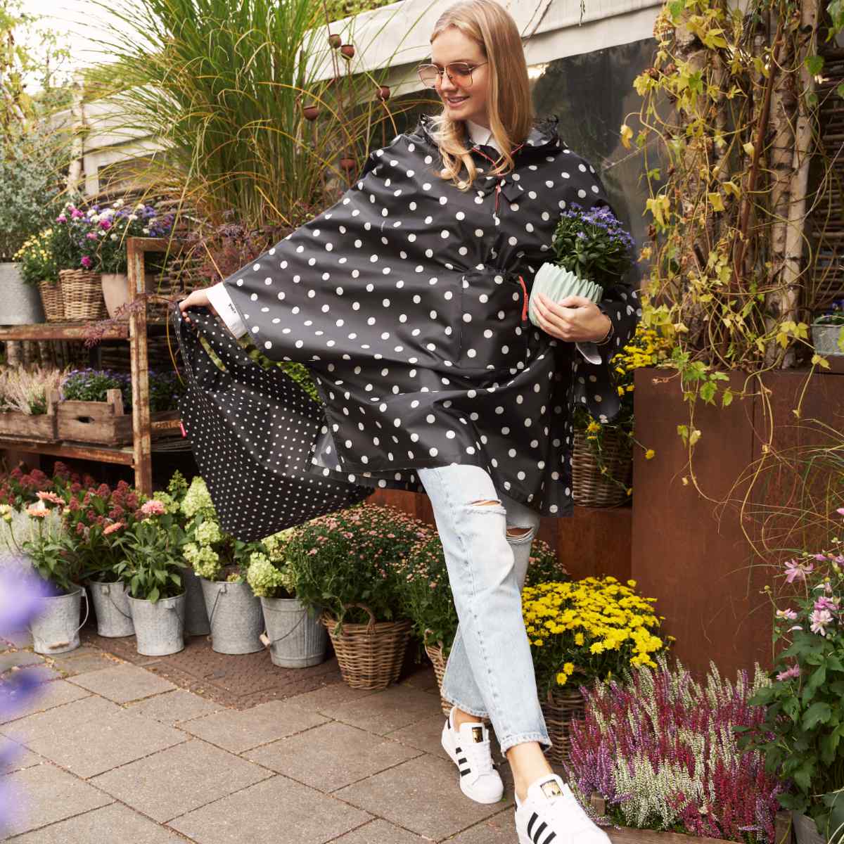【アウトレット】カッパ reisenthel ポンチョ PONCHO 雨具 ( レインポンチョ レディース 撥水加工 折り畳み 自転車 レインウェア レインコート コンパクト 収納 雨がっぱ 雨合羽 アウトドア おしゃれ ) 【フローラル1】 フローラル1