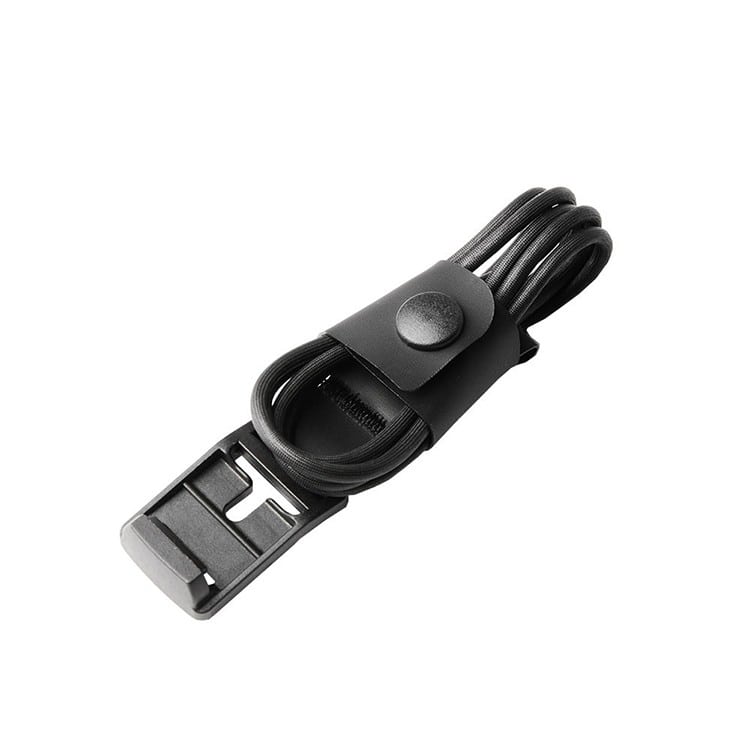 [ALPAKA]HUB USB LANYARD LIGHTNING　ブラック