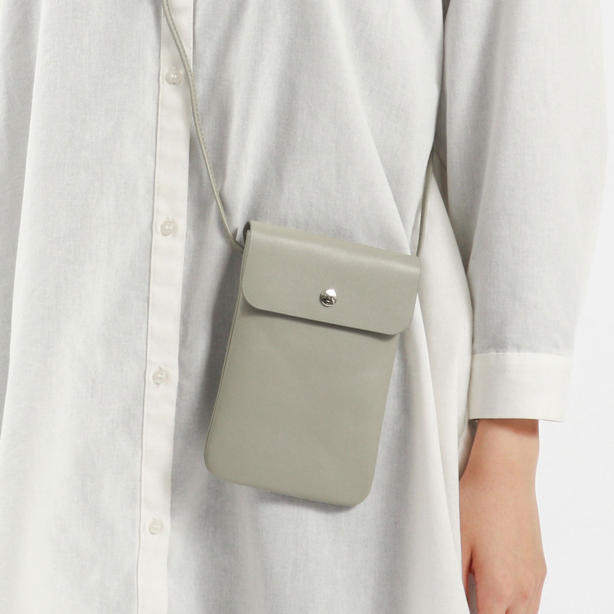 LIGHTGREY