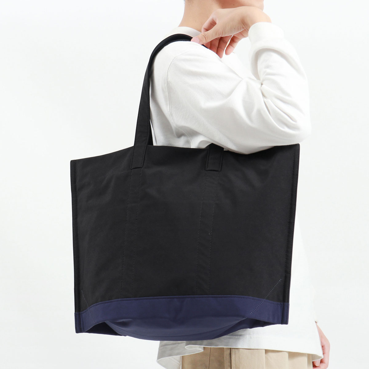 Blackbicolor